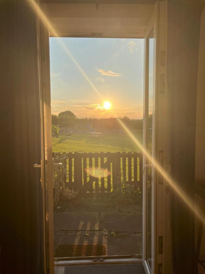 Park View Cottage Liversedge Exteriér fotografie