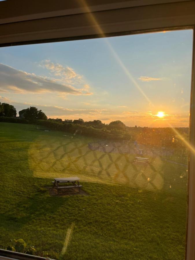 Park View Cottage Liversedge Exteriér fotografie