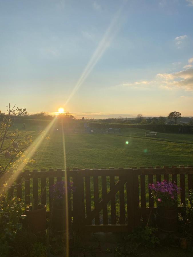 Park View Cottage Liversedge Exteriér fotografie
